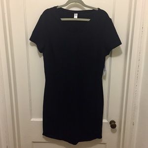 V-neck black t-shirt dress Old Navy size XL NWT